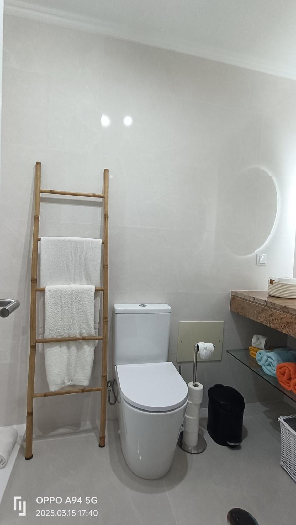 Suite Palms 푼샬 외부 사진